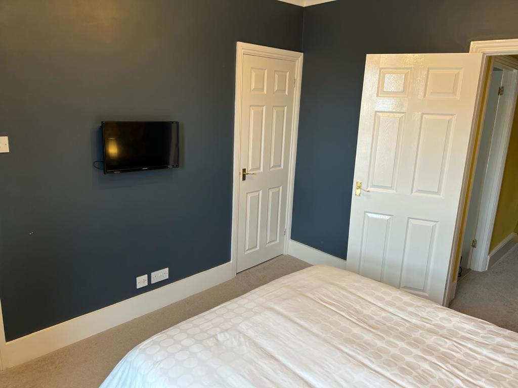 Gordon Villa - A Seaside Escape Harwich Extérieur photo