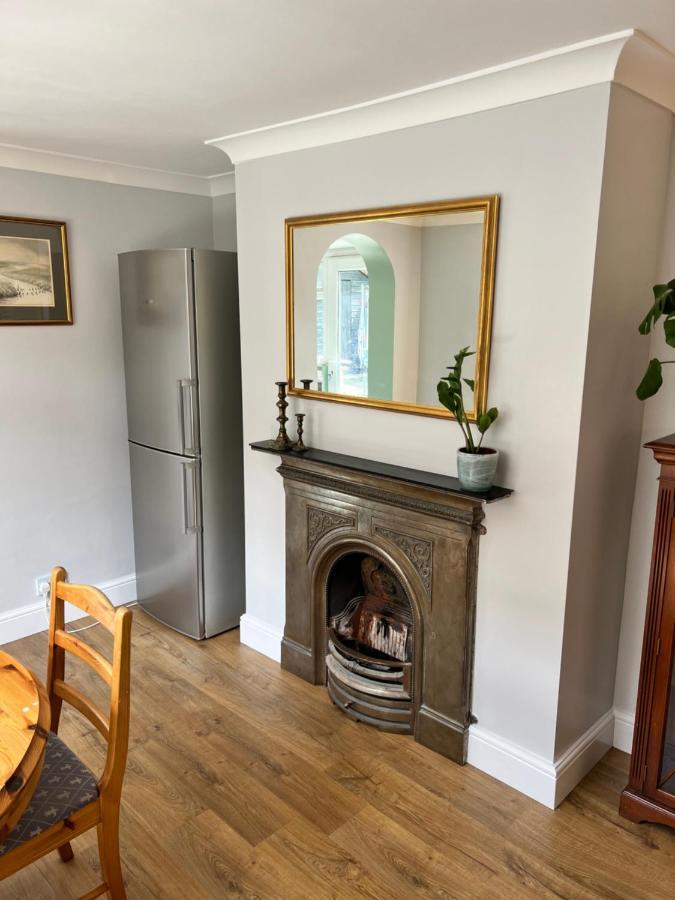 Gordon Villa - A Seaside Escape Harwich Extérieur photo