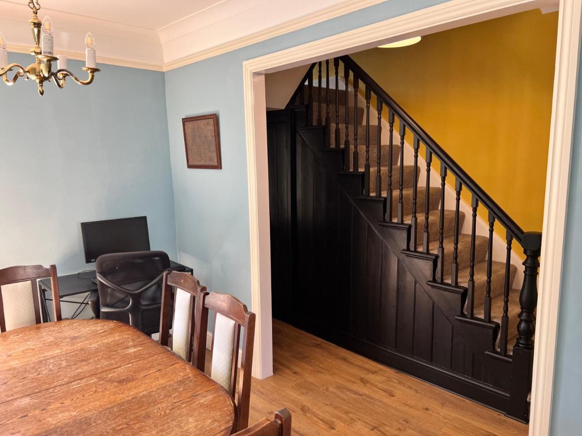 Gordon Villa - A Seaside Escape Harwich Extérieur photo